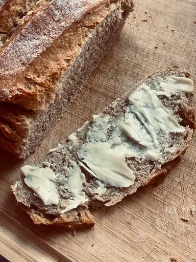 Super schnell und einfach - das eigene Sauerteigbrot Rezept
