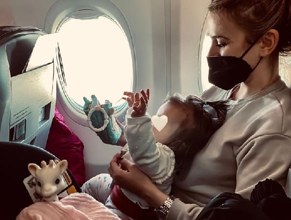 Fliegen mit Baby | Reisetipps, Erfahrungen und Checkliste zum ersten großen Flug