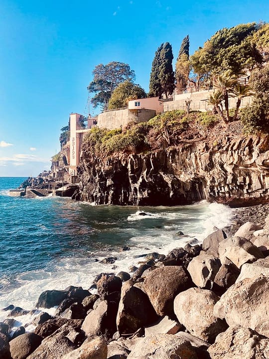 Madeira mit Blick auf Reid`s Palace und den Atlantik